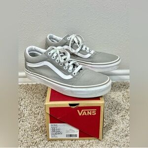 Grey and white vans sneakers women’s 8 or mens 6.5